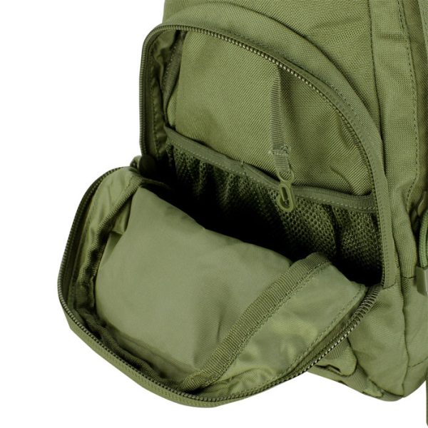 124-005. Condor Hydration Pack