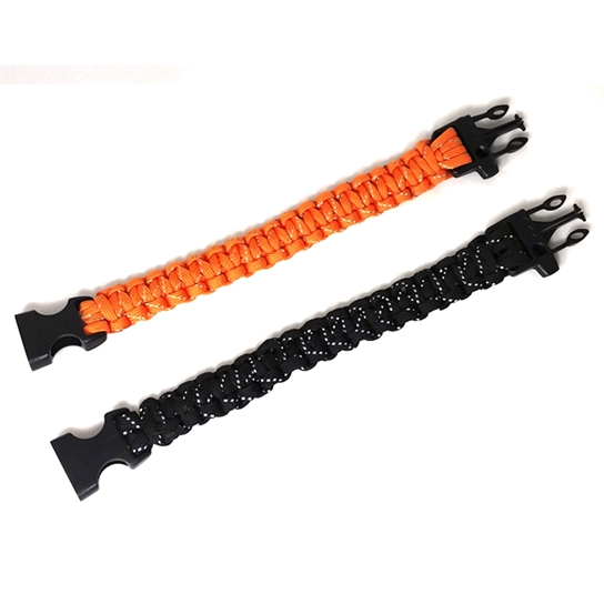 refletiveparacord bracelet 001. refletiveparacord bracelet 001