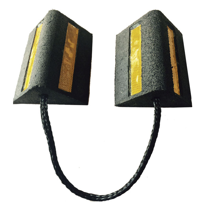rubber wheel chocks 001. Rubber Wheel Chock/Stop Block Set - Various
