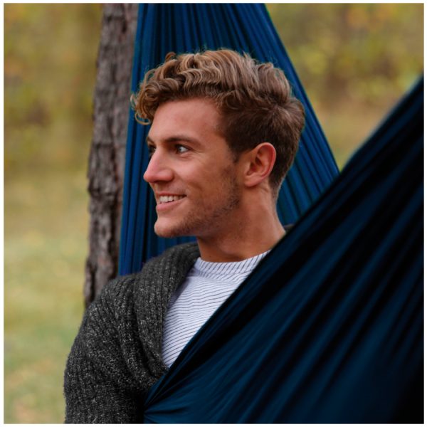 cog1750-coghlan's-single-parachute-hammock-blue-00. Coghlan's Single Parachute Hammock Blue