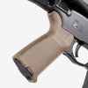 mag415fde-100-003-516-magpul-ar-15-moe-grip-polyme. Magpul AR-15 MOE Grip Polymer - FDE