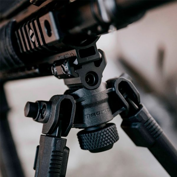 mag941blk-100-029-337-magpul-picatinny-bipod---bla. Magpul Picatinny Bipod - Black